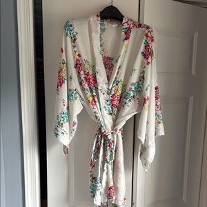 Floral Robe-In Bloom